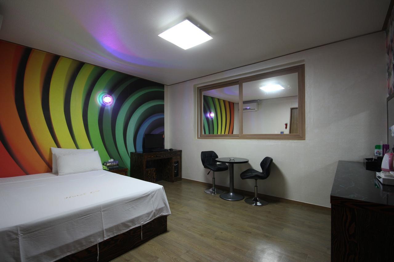 Hotel Lie Geoje Exterior photo