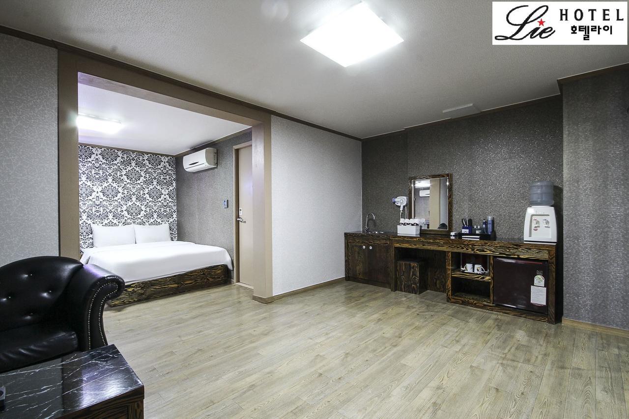 Hotel Lie Geoje Exterior photo