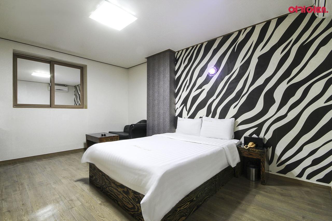 Hotel Lie Geoje Exterior photo